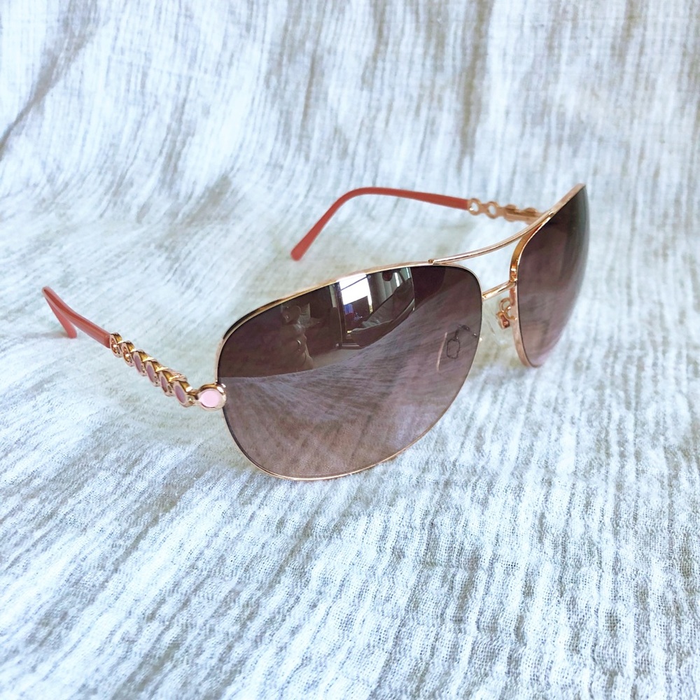 Laundry by Shelli Segal Aviator Sunglasses (pink)